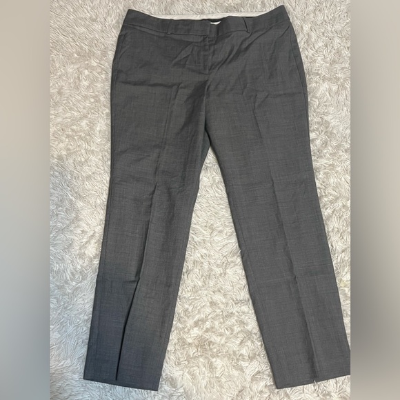 Ann Taylor Pants - Ann Taylor gray slacks is size 14